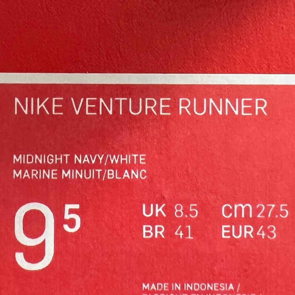 NWT Nike Venture Runner Men’s Shoes - Picture 7 of 8